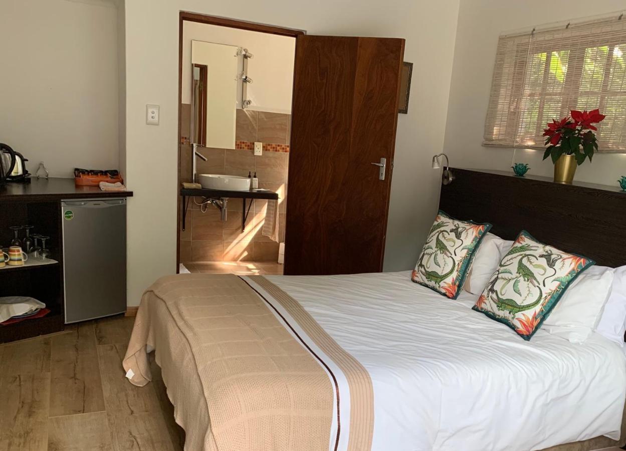 Private Room In Ambiente Guest House Knysna Exteriér fotografie